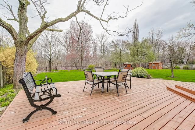 2952 Kingsway Dr, House detached with 4 bedrooms, 4 bathrooms and 6 parking in Oakville ON | Image 32