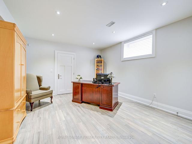 114 Wood Lane, House detached with 4 bedrooms, 6 bathrooms and 10 parking in Richmond Hill ON | Image 27
