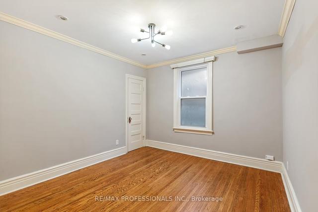 179 Marion St, House semidetached with 4 bedrooms, 4 bathrooms and 2 parking in Toronto ON | Image 3