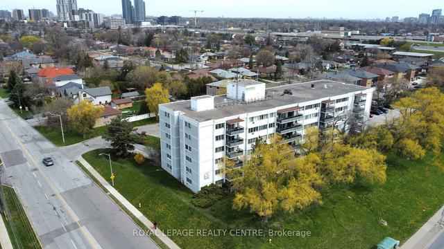 409 - 11 Neilson Dr, Condo with 3 bedrooms, 2 bathrooms and 1 parking in Toronto ON | Image 25