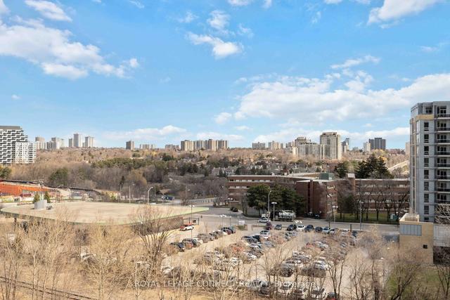 711 - 33 Singer Crt, Condo with 2 bedrooms, 2 bathrooms and 1 parking in Toronto ON | Image 16