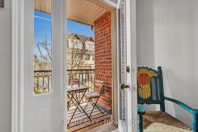 7 - 96 Nelson St, House attached with 2 bedrooms, 3 bathrooms and 2 parking in Oakville ON | Image 8