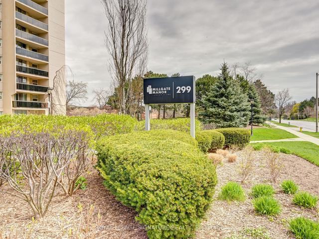 2004 - 299 Mill Rd, Condo with 2 bedrooms, 2 bathrooms and 2 parking in Toronto ON | Image 1