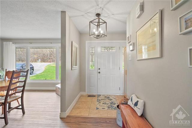 4101 Carp Road, House detached with 3 bedrooms, 2 bathrooms and 20 parking in Ottawa ON | Image 3