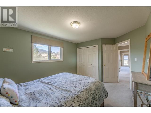 125 Sumac Ridge Drive, House detached with 4 bedrooms, 3 bathrooms and 2 parking in Summerland BC | Image 35