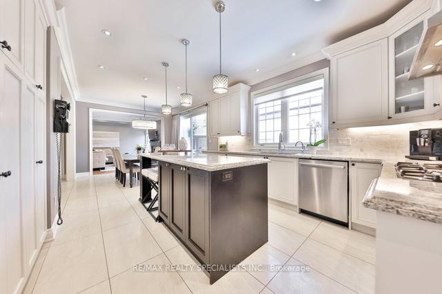 815 Somerville Terr, House detached with 4 bedrooms, 5 bathrooms and 6 parking in Milton ON | Image 38
