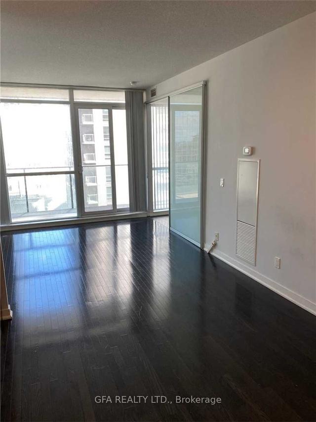 1604 - 770 Bay St, Condo with 1 bedrooms, 1 bathrooms and 1 parking in Toronto ON | Image 7