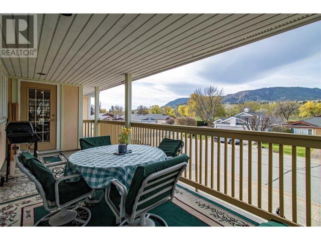 240 - 805 Comox Street, House attached with 2 bedrooms, 2 bathrooms and 2 parking in Penticton BC | Image 6