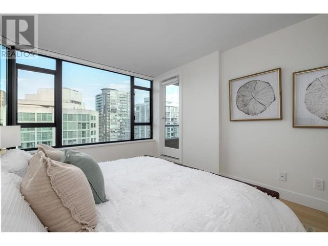 2005 - 888 Hamilton Street, Condo with 2 bedrooms, 2 bathrooms and 1 parking in Vancouver BC | Image 18
