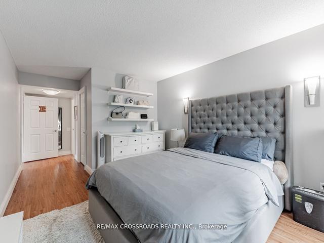 302 - 5 Emerald Lane, Condo with 2 bedrooms, 2 bathrooms and 2 parking in Vaughan ON | Image 8