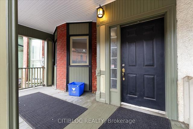 256 Gerrard St E, House detached with 9 bedrooms, 5 bathrooms and 2 parking in Toronto ON | Image 11