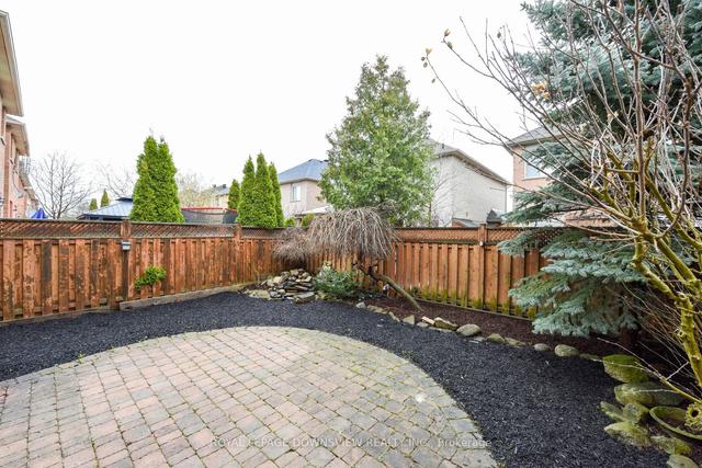 3292 Ridgeleigh Hts, House semidetached with 3 bedrooms, 4 bathrooms and 3 parking in Mississauga ON | Image 35