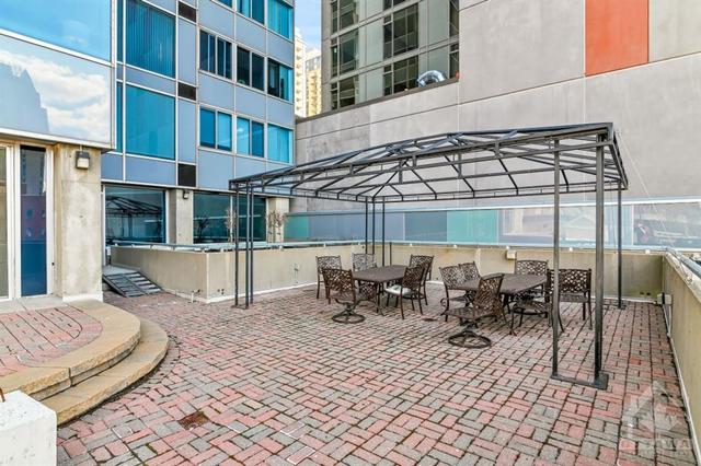 402 - 160 George Street, Condo with 2 bedrooms, 2 bathrooms and 1 parking in Ottawa ON | Image 27