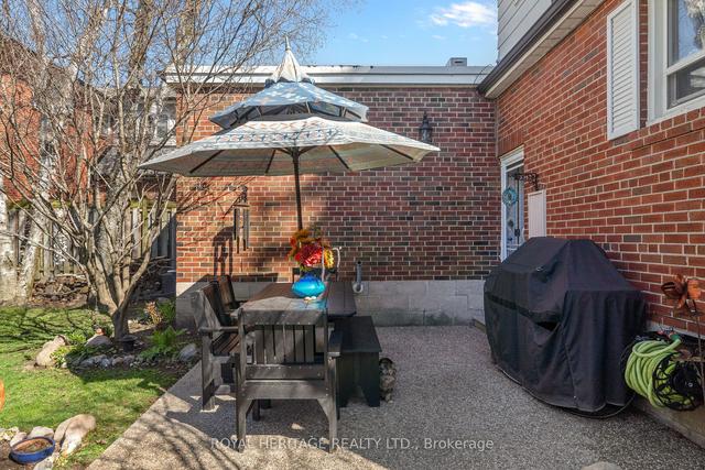 36 Cliffcrest Dr, House detached with 3 bedrooms, 2 bathrooms and 6 parking in Toronto ON | Image 28