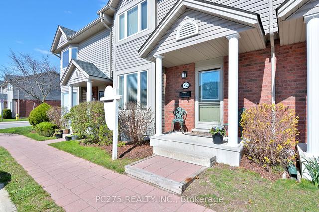 82 - 1535 Trossacks Ave, Townhouse with 3 bedrooms, 3 bathrooms and 1 parking in London ON | Image 12