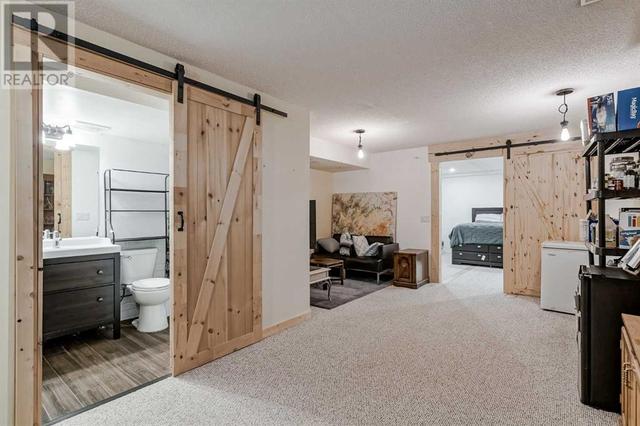 716 53 Avenue Sw, House detached with 3 bedrooms, 3 bathrooms and 2 parking in Calgary AB | Image 31