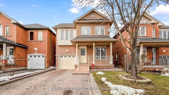 19 Ridgefield Crt, House detached with 4 bedrooms, 4 bathrooms and 5 parking in Brampton ON | Image 12