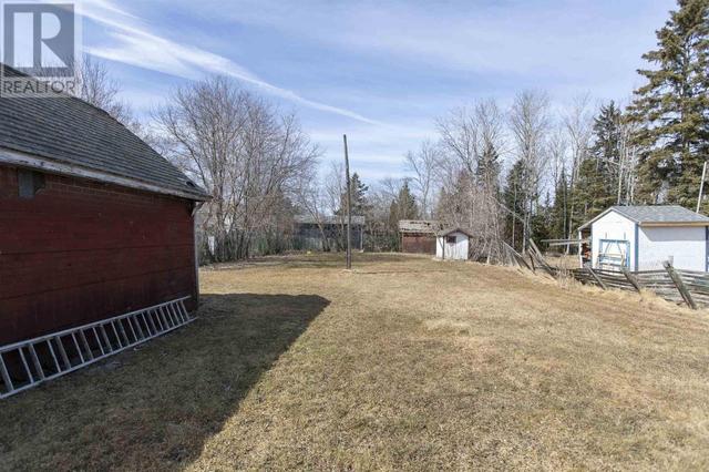 226 High St N, House detached with 4 bedrooms, 1 bathrooms and null parking in Thunder Bay ON | Image 31