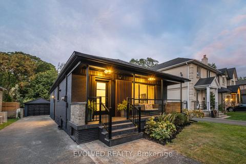 21 Charleston Rd, House detached with 3 bedrooms, 2 bathrooms and 5 parking in Toronto ON | Card Image