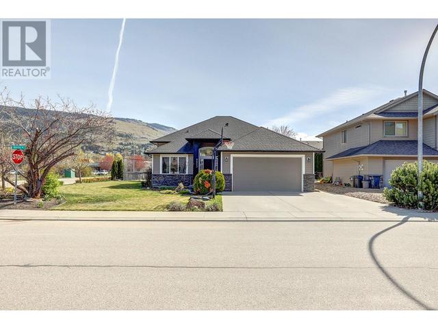 9823 Kinross Place, House detached with 5 bedrooms, 3 bathrooms and 4 parking in Coldstream BC | Image 2