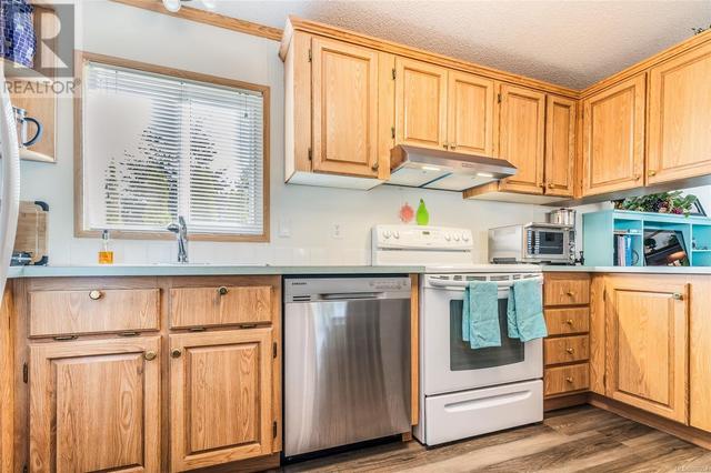 3800 King Arthur Dr, House other with 2 bedrooms, 1 bathrooms and 2 parking in Nanaimo BC | Image 21