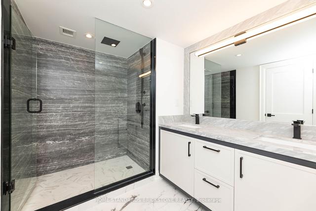 805 - 61 St Clair Ave W, Condo with 2 bedrooms, 2 bathrooms and 2 parking in Toronto ON | Image 25