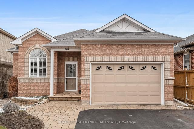 68 Cousins St, House detached with 2 bedrooms, 2 bathrooms and 5.5 parking in Clarington ON | Image 1