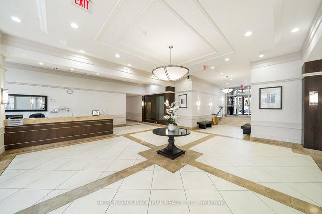 1208 - 30 North Park Rd, Condo with 2 bedrooms, 2 bathrooms and 1 parking in Vaughan ON | Image 28