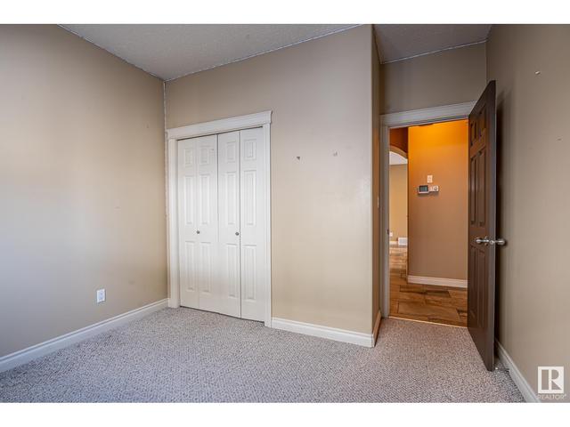 224 Cairns Pl Nw, House detached with 4 bedrooms, 3 bathrooms and null parking in Edmonton AB | Image 31