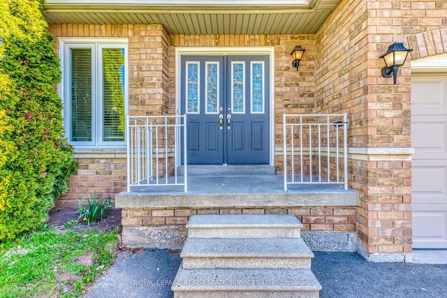 2193 Pell Cres, House detached with 3 bedrooms, 4 bathrooms and 3 parking in Oakville ON | Image 23