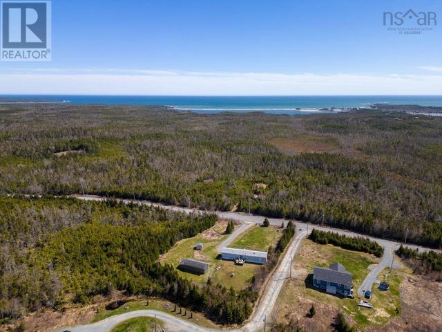 49 Conrod Beach Road, Home with 3 bedrooms, 1 bathrooms and null parking in Halifax NS | Image 28