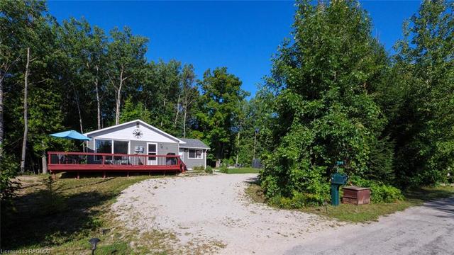 12 Pierce Street S, House detached with 3 bedrooms, 1 bathrooms and 4 parking in South Bruce Peninsula ON | Image 47