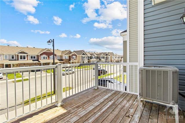 452 Riverboat Heights, Townhouse with 2 bedrooms, 2 bathrooms and 3 parking in Ottawa ON | Image 8