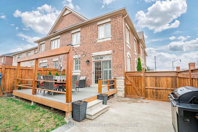 35 Needletree Dr, House semidetached with 3 bedrooms, 4 bathrooms and 4 parking in Brampton ON | Image 33