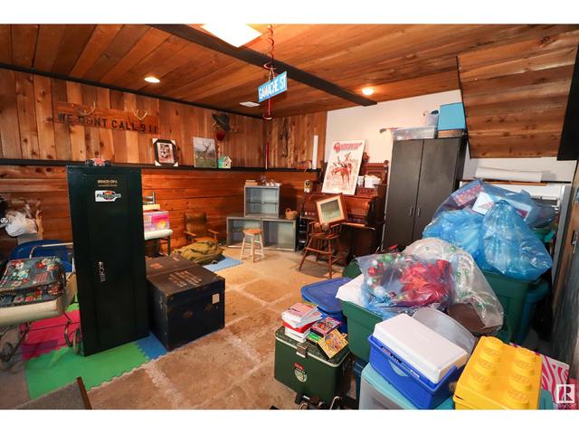 9520 150 Av Nw Nw, House detached with 3 bedrooms, 1 bathrooms and null parking in Edmonton AB | Image 22