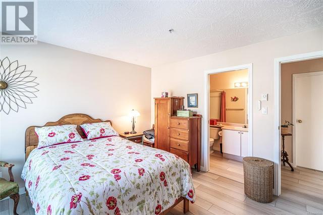 1673 Creekside Dr, House attached with 3 bedrooms, 2 bathrooms and 2 parking in Nanaimo BC | Image 23