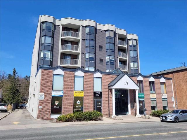 604 - 17 King Street E, Condo with 2 bedrooms, 2 bathrooms and 1 parking in Hamilton ON | Image 1