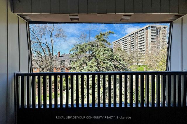 2 - 3 Cricklewood Cres, Townhouse with 3 bedrooms, 4 bathrooms and 2 parking in Markham ON | Image 30