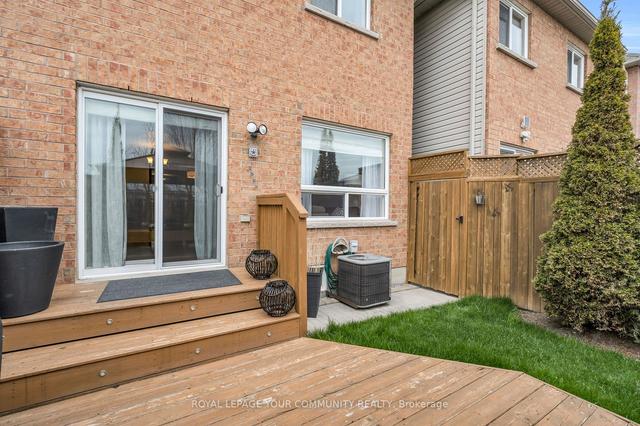 98 Oceanpearl Cres, House attached with 3 bedrooms, 4 bathrooms and 3 parking in Whitby ON | Image 29