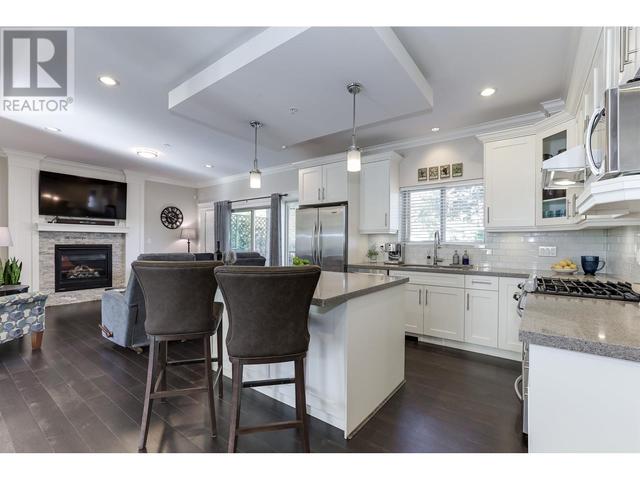 3968 Robin Place, House detached with 6 bedrooms, 4 bathrooms and 6 parking in Port Coquitlam BC | Image 10
