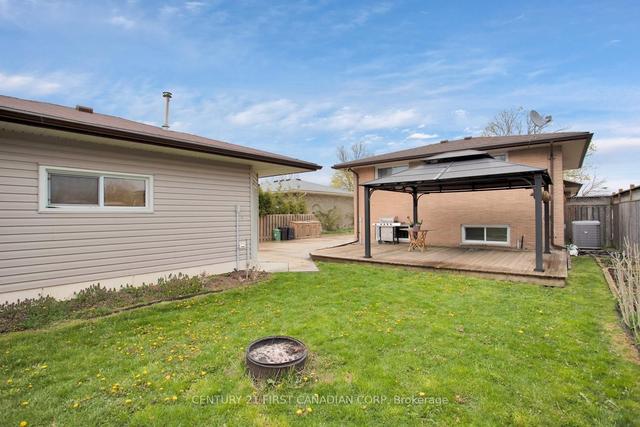 420 Hudson Dr, House detached with 3 bedrooms, 2 bathrooms and 9.5 parking in London ON | Image 32