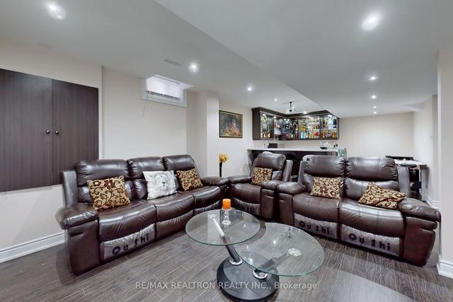 4 Hagerman Rd, House detached with 4 bedrooms, 6 bathrooms and 7 parking in Brampton ON | Image 31
