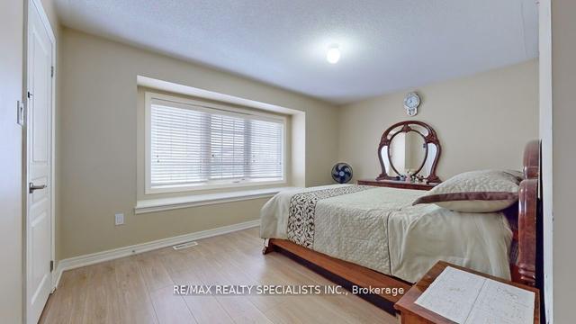 53 Heatherglen Dr, House detached with 5 bedrooms, 5 bathrooms and 6 parking in Brampton ON | Image 20