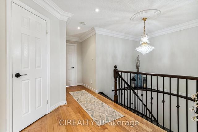 71 Bentoak Cres, House detached with 4 bedrooms, 4 bathrooms and 4 parking in Vaughan ON | Image 14