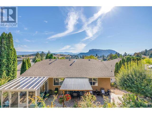 1056 Caledonia Way, House detached with 5 bedrooms, 3 bathrooms and 8 parking in West Kelowna BC | Image 35