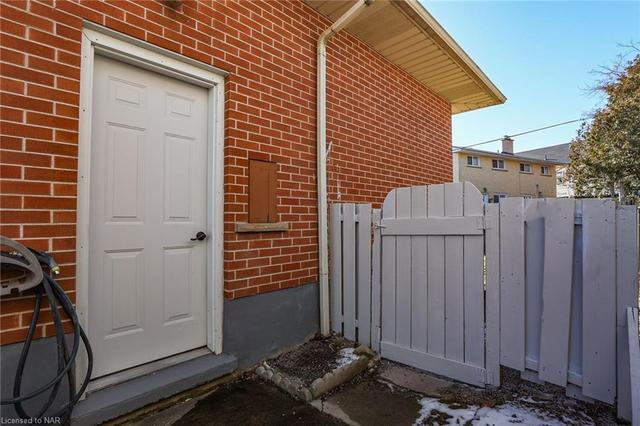 31 Kent Street, House detached with 4 bedrooms, 2 bathrooms and 3 parking in St. Catharines ON | Image 24