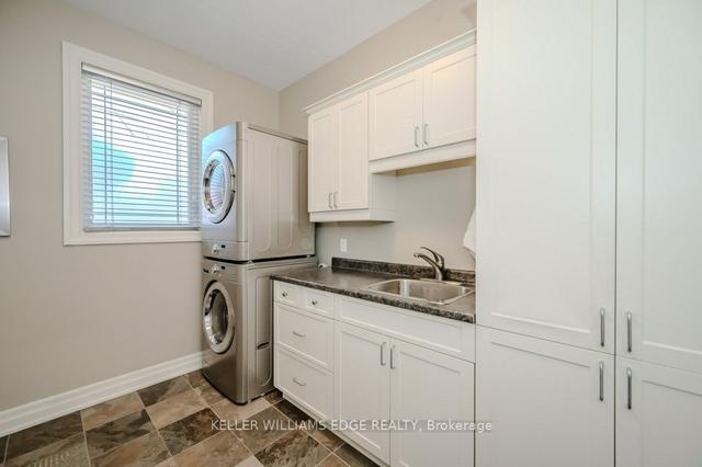 2387 Edith Ave, House detached with 2 bedrooms, 3 bathrooms and 6 parking in Burlington ON | Image 16