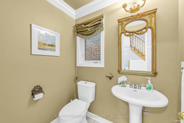 1205 Agram Dr, House attached with 3 bedrooms, 3 bathrooms and 4 parking in Oakville ON | Image 38