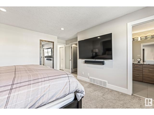 9834 162 St Nw Nw, House semidetached with 3 bedrooms, 2 bathrooms and null parking in Edmonton AB | Image 34