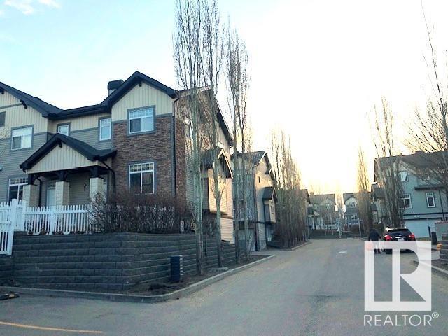 11 - 465 Hemingway Rd Nw, House attached with 3 bedrooms, 2 bathrooms and 2 parking in Edmonton AB | Image 31